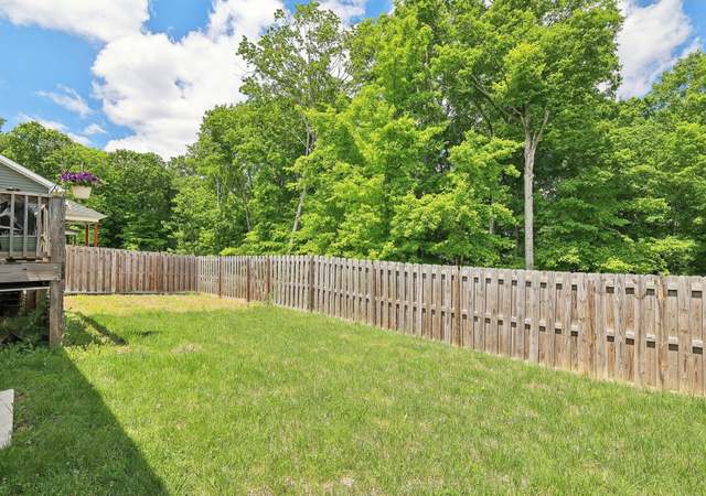 Photo of 443 Kinslow Ct, Clarksville, TN 37040