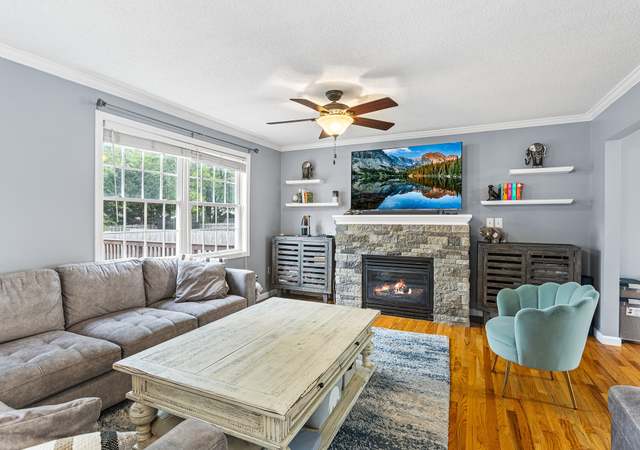 Photo of 11 Livingston St, Wethersfield, CT 06109