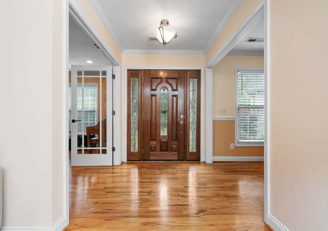 Photo of 426 Isaqueena Dr, Greer, SC 29651-5680