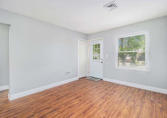 Photo of 604 Montana Ave, Pontiac, MI 48341