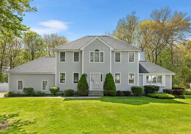 Property at 3 Wildflower Dr, Sutton, MA 01590, 4 beds, 2.5 baths