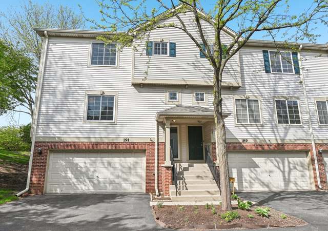 Property at 191 Monarch Dr, Streamwood, IL 60107, 3 beds, 2.5 baths