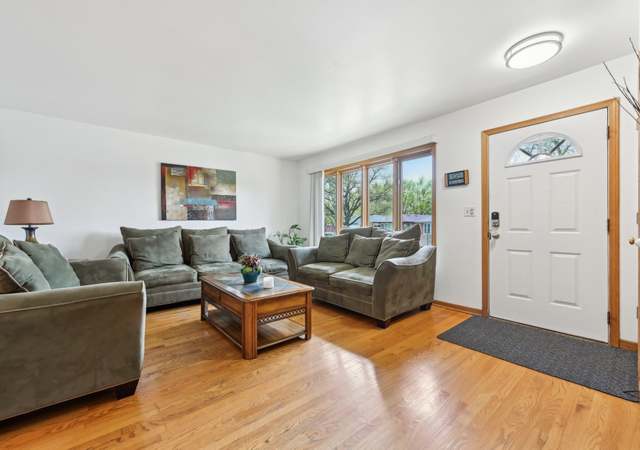 Photo of 2740 W 35th Pl, Chicago, IL 60632