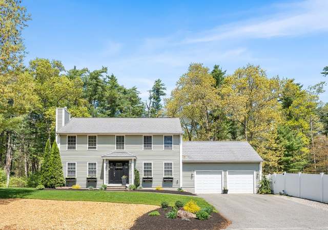 Property at 95 Fearing Hill Rd, Wareham, MA 02576, 3 beds, 2 baths