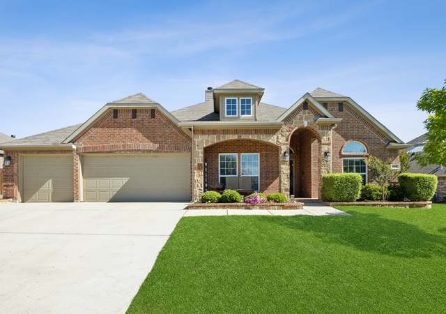 Property at 1608 Fallingwater Trl, Fort Worth, TX 76052, 3 beds, 2 baths