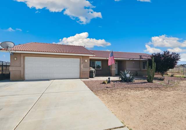 Property at 8865 7th St, Phelan, CA 92392, 3 beds, 2 baths