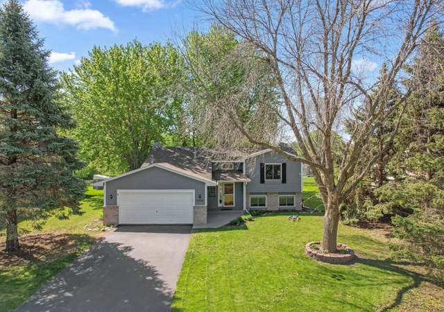 Photo of 2376 Schoolmaster Dr, Chaska, MN 55318