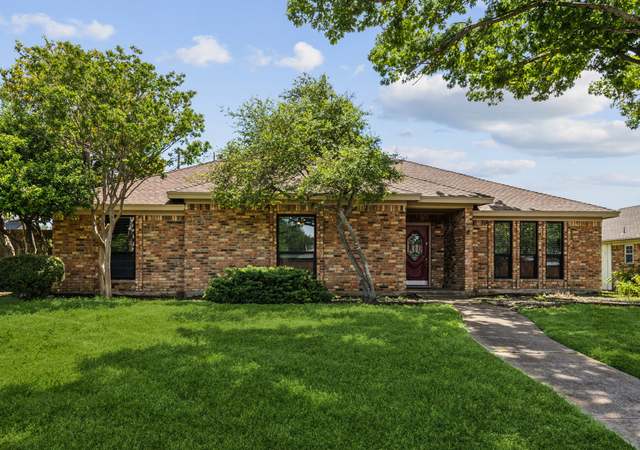 Property at 3932 Hatherly Dr, Plano, TX 75023, 4 beds, 2 baths