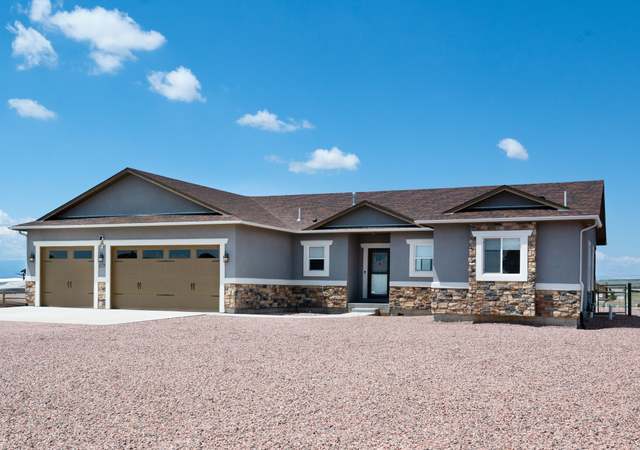 Property at 1229 N Stratton Dr, Pueblo West, CO 81007, 3 beds, 2.5 baths