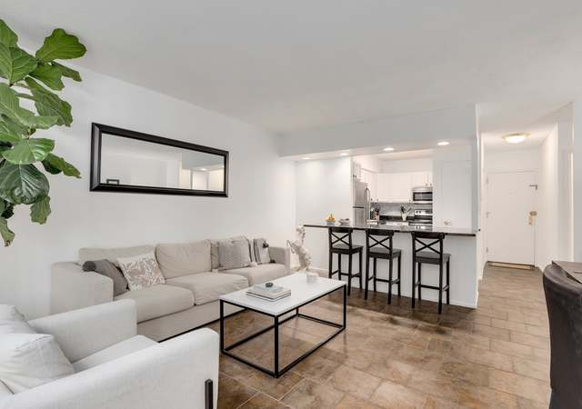 Property at 1550 N Lake Shore Dr Unit 9F, Chicago, IL 60610, 1 bed, 1 bath