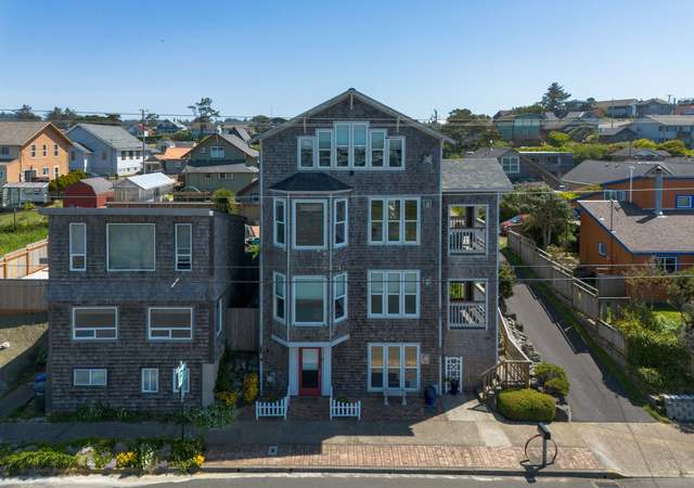 Property at 107 SW Coast St, Newport, OR 97365, 4 beds, 4 baths