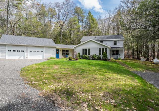 Property at 121 Log Cabin Rd, Kennebunkport, ME 04046, 4 beds, 2 baths