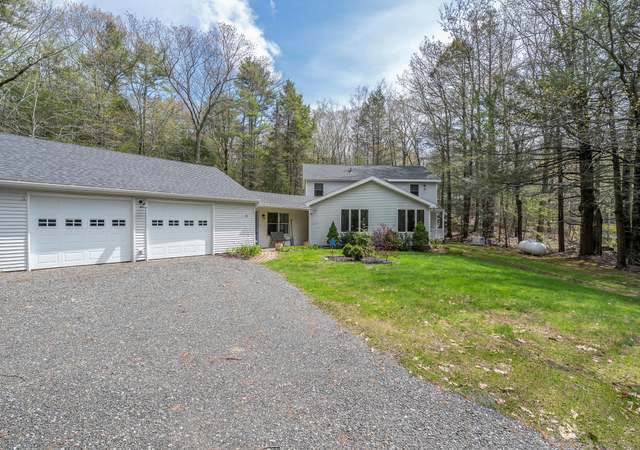 Photo of 121 Log Cabin Rd, Kennebunkport, ME 04046