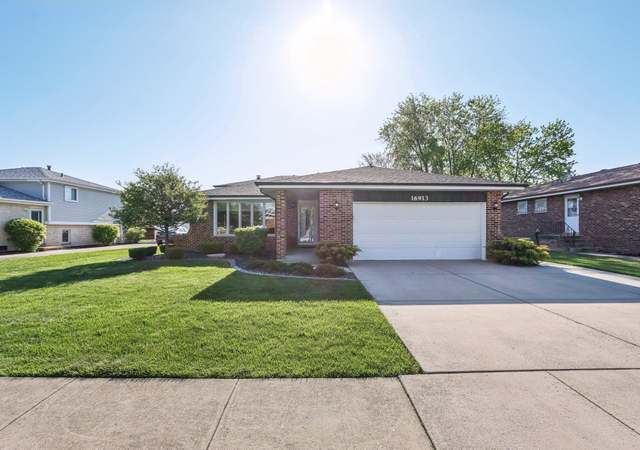 Property at 16913 82nd Ave, Tinley Park, IL 60477, 3 beds, 2 baths