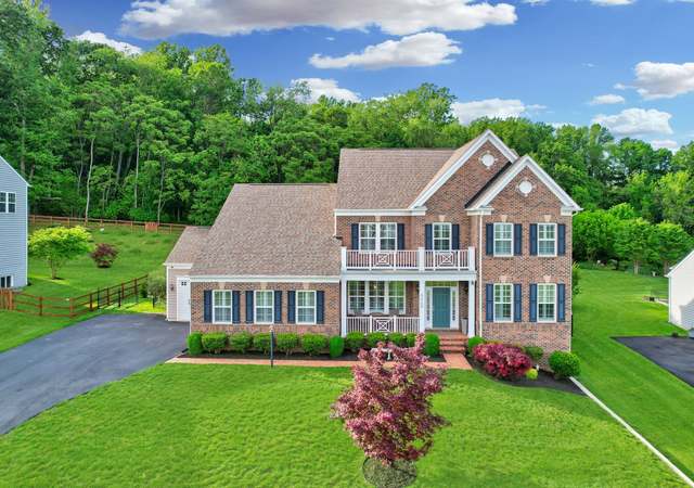 Property at 41708 Wakehurst Pl, Leesburg, VA 20176, 5 beds, 3.5 baths