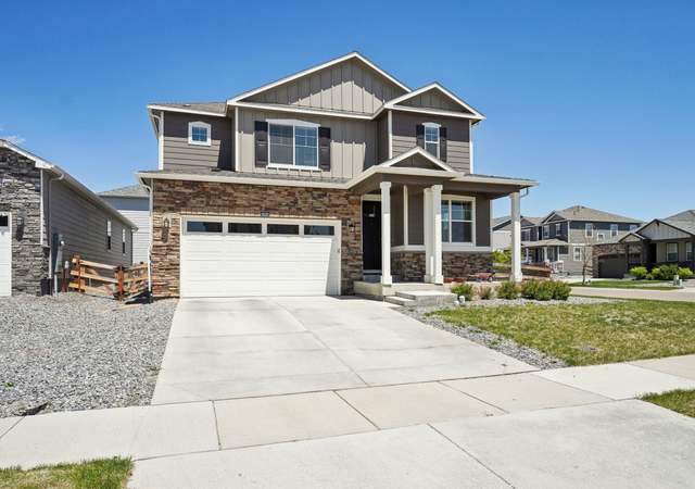 Property at 4220 Fox Grove Dr, Fort Collins, CO 80524, 4 beds, 3 baths