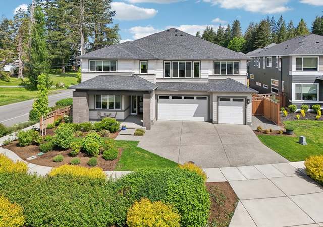 Property at 902 SE 10th St, North Bend, WA 98045, 5 beds, 4.5 baths