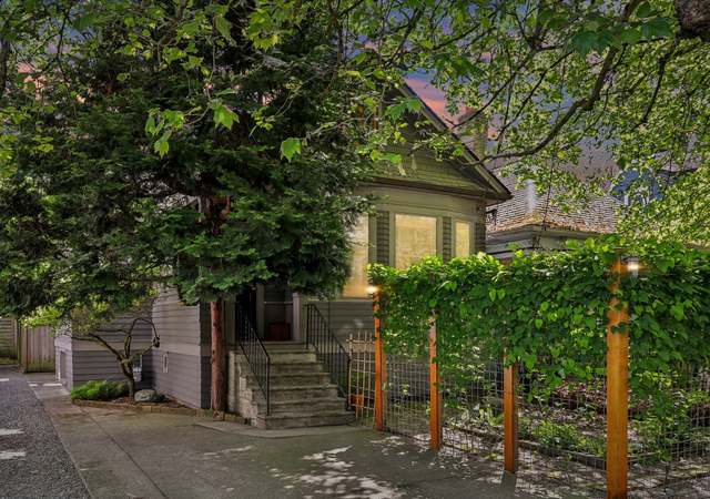 Property at 118 10th Ave E, Seattle, WA 98102, 2 beds, 1 bath