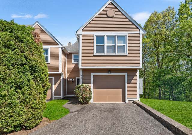 Property at 607 Brookhaven Ln, Woonsocket, RI 02895, 2 beds, 3 baths