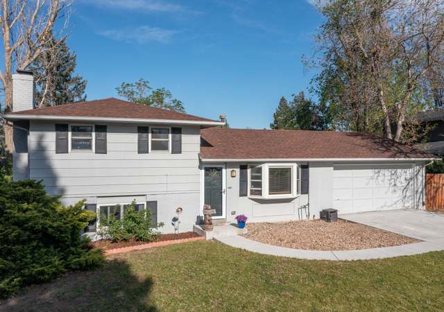 Property at 4374 E Peakview Cir, Centennial, CO 80121, 3 beds, 2 baths