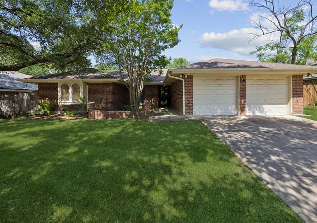 Photo of 4204 Twilight Dr S, Benbrook, TX 76116