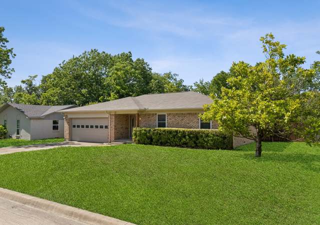 Photo of 320 Allenwood Dr, Princeton, TX 75407