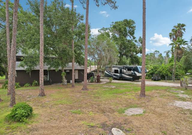 Photo of 3807 Timberlake Rd N, Lakeland, FL 33810