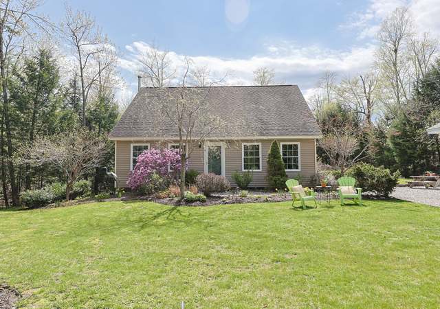 Property at 8 Codys Way, Bridgton, ME 04009, 2 beds, 1 bath