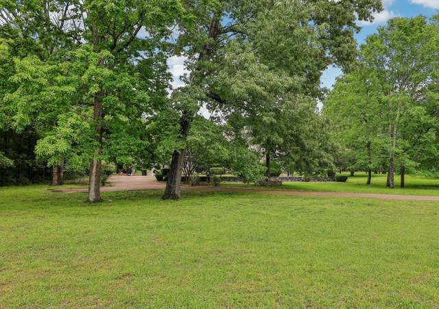 Photo of 718 Steeplechase Dr, Lebanon, TN 37090