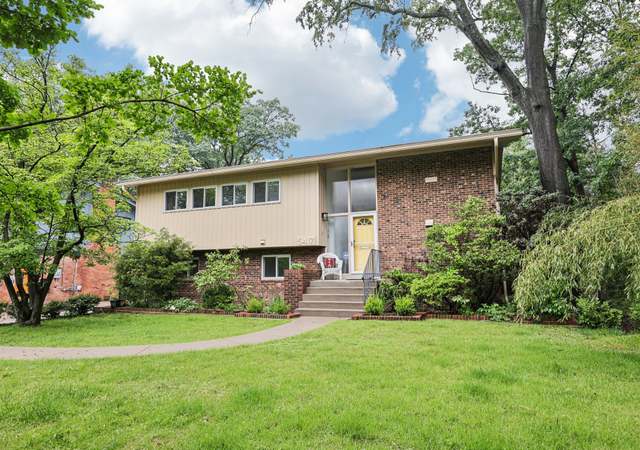 Property at 5417 Gary Pl, Alexandria, VA 22311, 5 beds, 3 baths