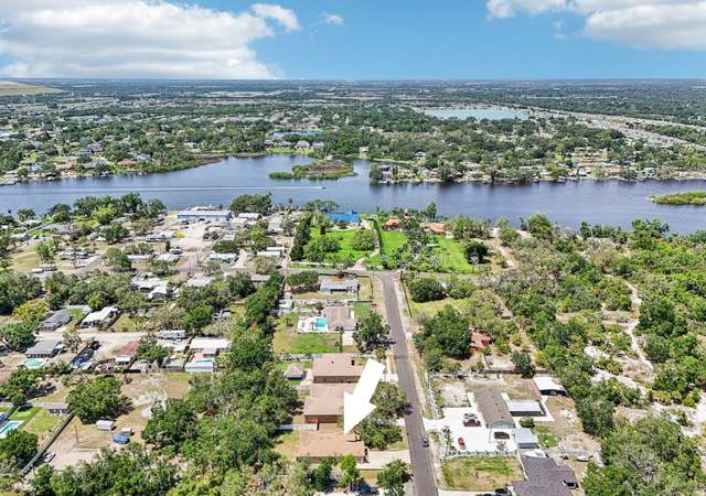 Property at 9917 Prevatt St, Gibsonton, FL 33534, 3 beds, 2 baths