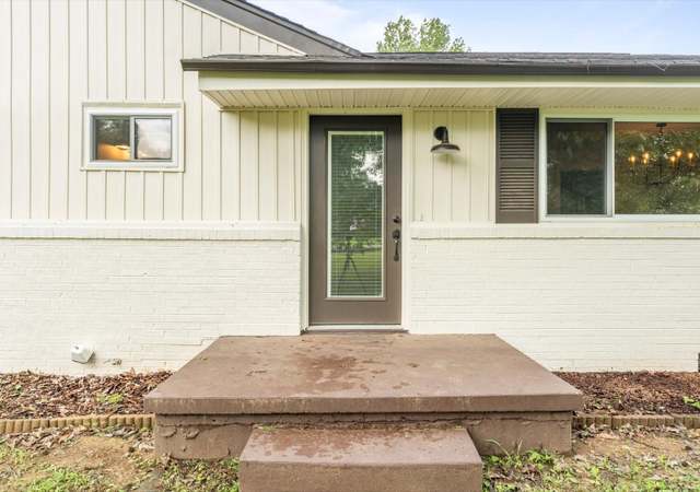 Property at 735 James Ave, Chattanooga, TN 37421, 3 beds, 2 baths