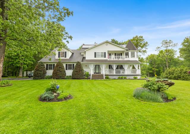 Property at 6 Sloan Ct, Wallkill, NY 12589, 3 beds, 2.5 baths