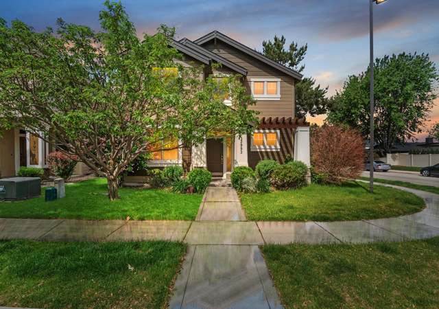 Property at 3993 N Heritage View Ave, Meridian, ID 83646-6313, 3 beds, 2.5 baths