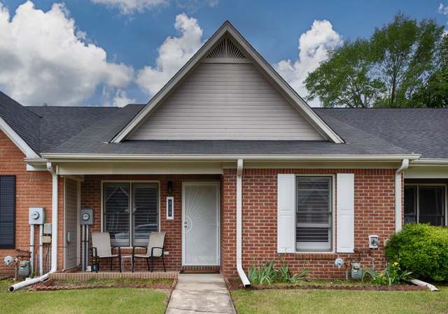 Property at 315 Woodridge Dr SW, Decatur, AL 35601, 2 beds, 2 baths
