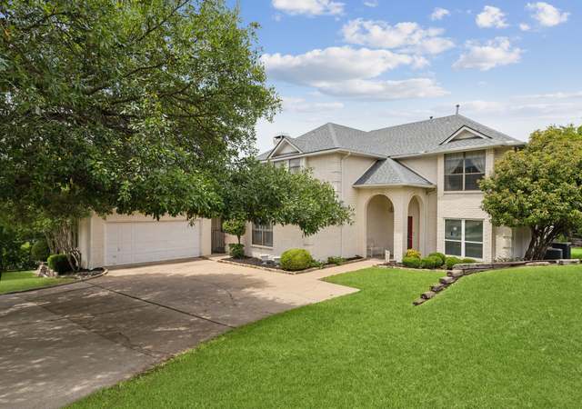 Property at 7632 Westwind Dr, Fort Worth, TX 76179, 4 beds, 4.5 baths