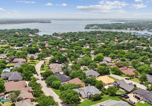Photo of 7632 Westwind Dr, Fort Worth, TX 76179