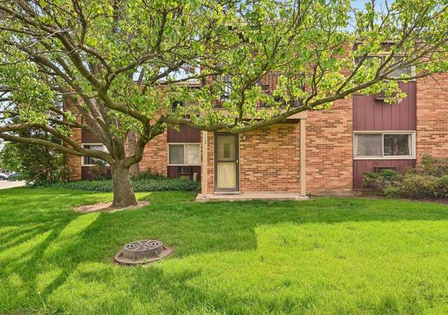 Property at 1320 B Lore Ln #113, Lombard, IL 60148, 2 beds, 1.5 baths