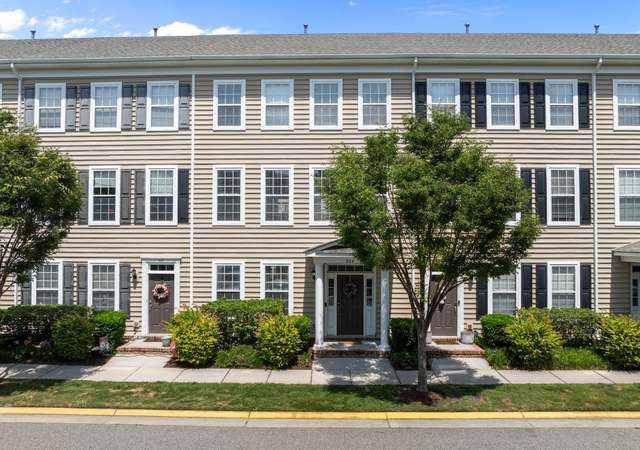 Property at 264 Feldspar St, Virginia Beach, VA 23462, 4 beds, 3.5 baths