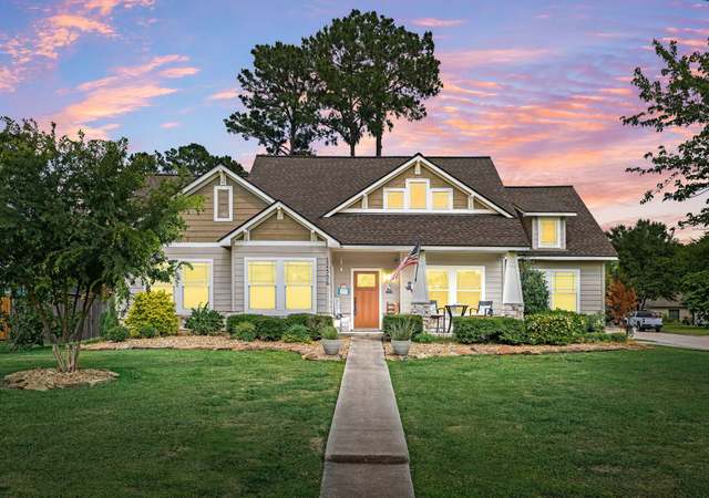 Property at 12596 Point Aquarius Blvd, Willis, TX 77318, 4 beds, 3 baths
