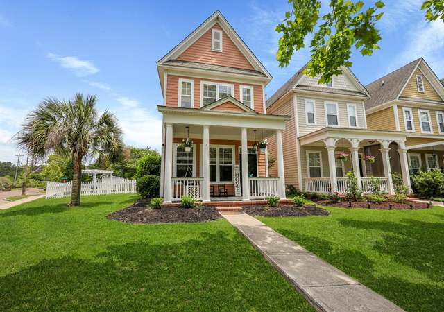 Property at 101 Barberry St, Summerville, SC 29483, 3 beds, 2.5 baths