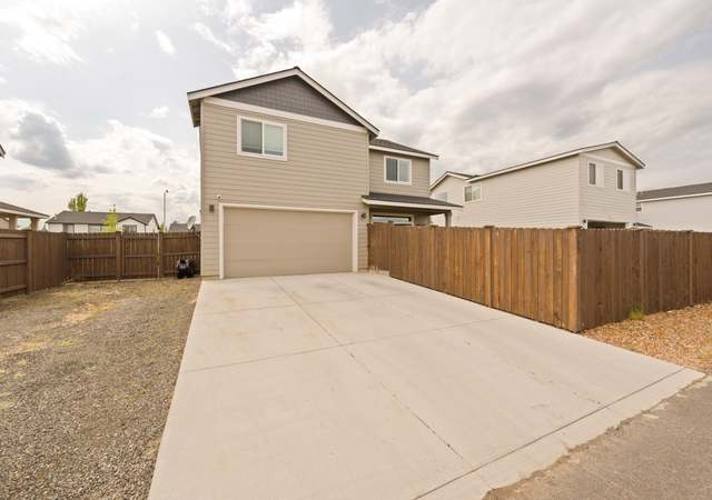 Photo of 752 NW 27th St, Redmond, OR 97756