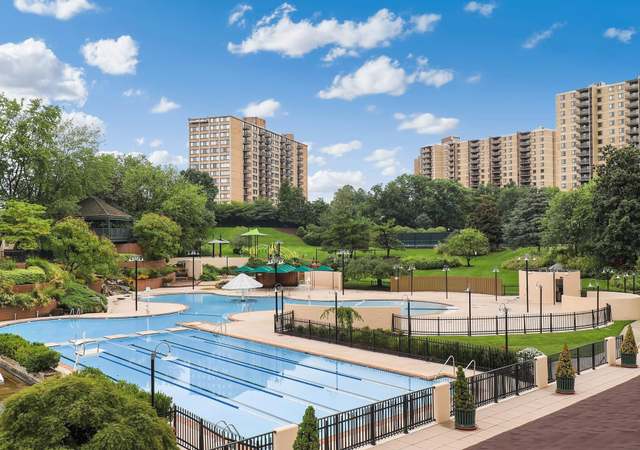 Property at 307 Yoakum Pkwy #1407, Alexandria, VA 22304, 2 beds, 2 baths