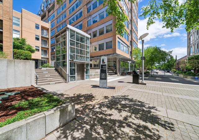 Property at 701 Columbia St #305, Vancouver, WA 98660, 1 bed, 1 bath