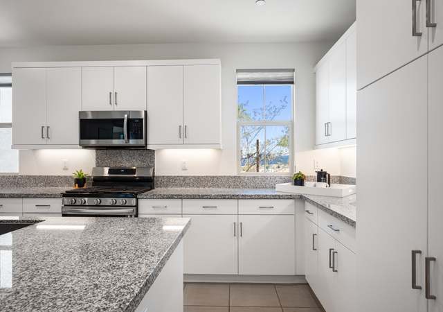 Photo of 36016 Franklin Dr, Palm Desert, CA 92211