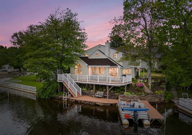 Property at 11 Bayside Dr, Wales, MA 01081, 4 beds, 2.5 baths