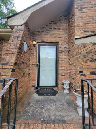 Photo of 3723 Raiders Ridge Dr, Lithonia, GA 30038