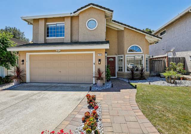Photo of 1060 Green Point Ct, Concord, CA 94521