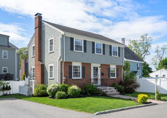 Photo of 15 Janet Rd, Arlington, MA 02474