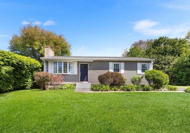 Property at 25 Old Pine Rd, Narragansett, RI 02882, 3 beds, 1.5 baths